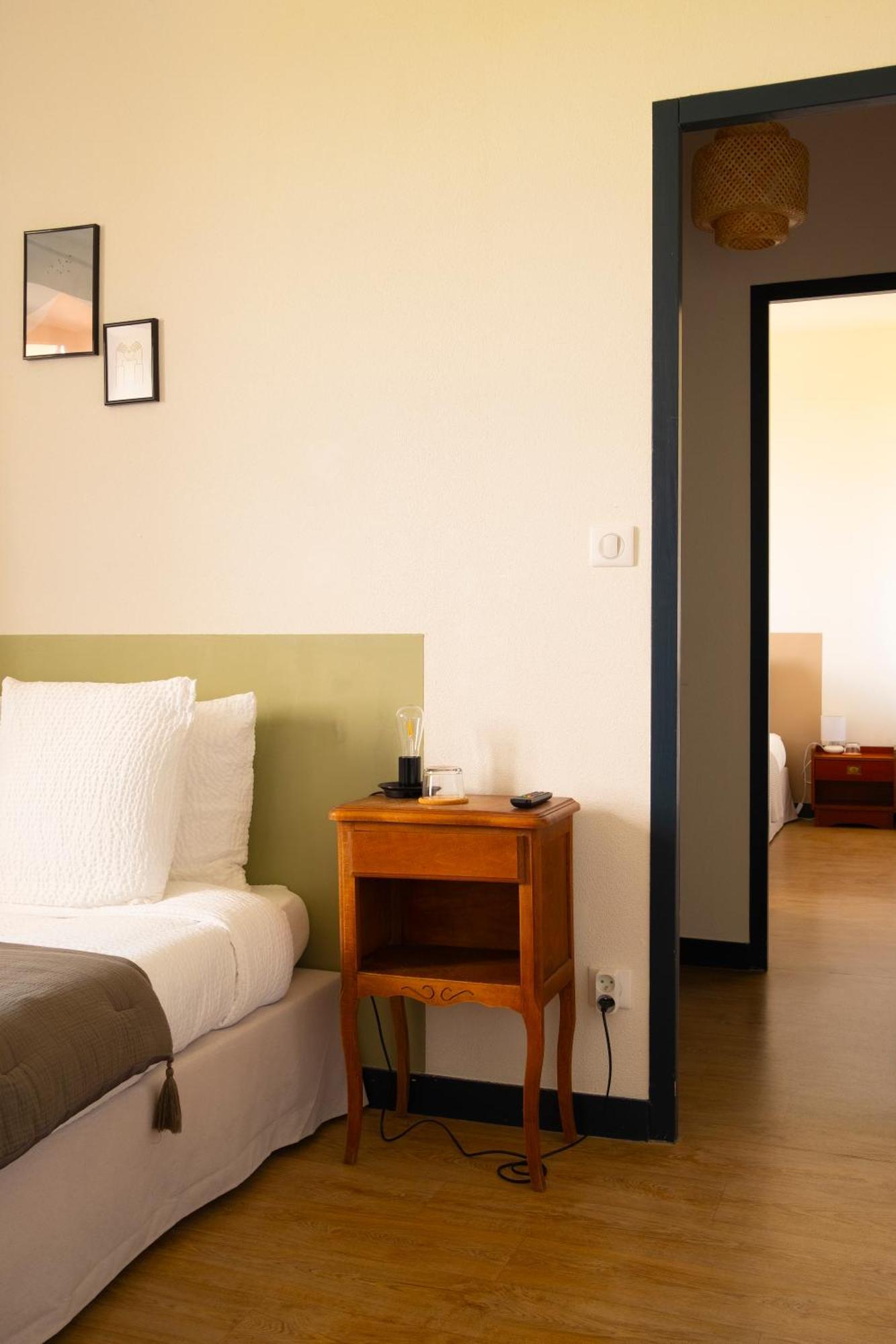 L'Auberge Du Campos Saint-Pierre-Duchamp Eksteriør billede